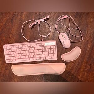 Pink Keyboard and Mouse Set